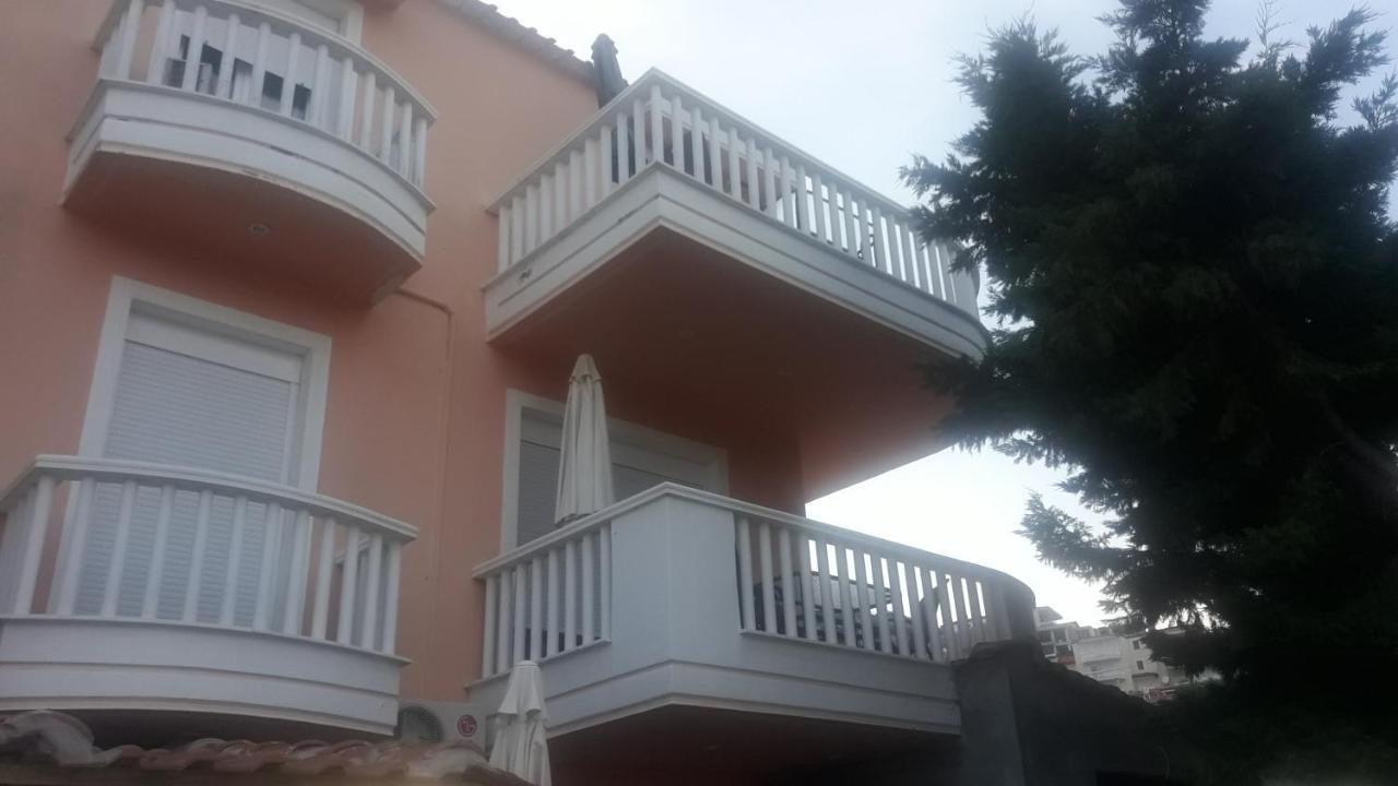 Apartmán El Sol Néa Péramos Exteriér fotografie